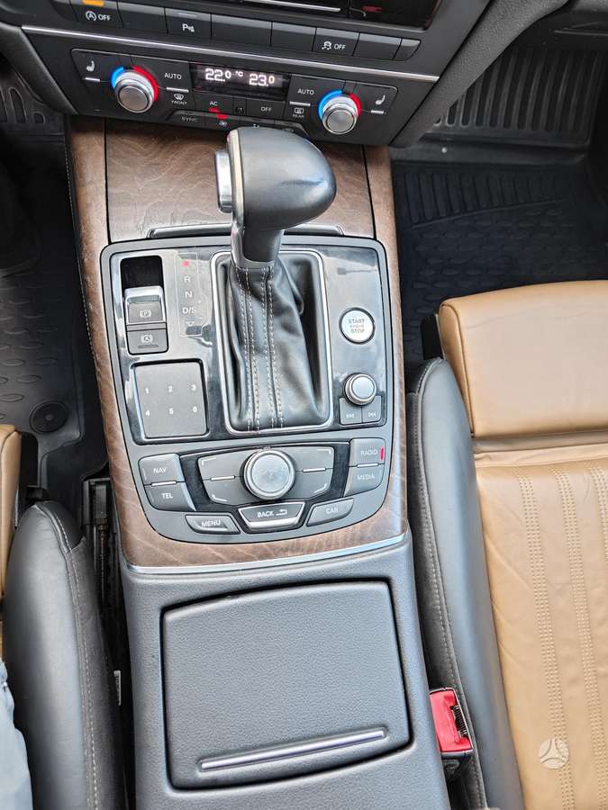 Audi A6, 3.0 l., wagon