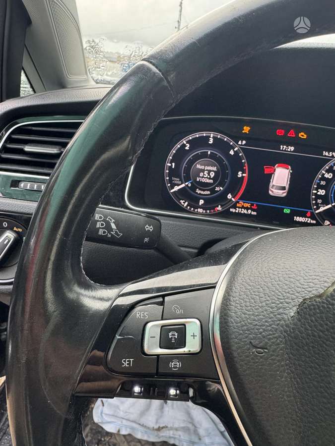 Volkswagen Golf, Универсал