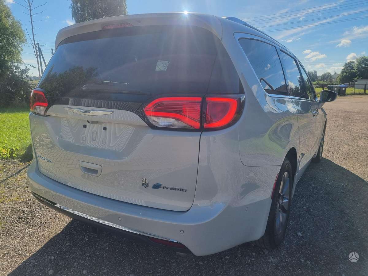 Chrysler Pacifica, 3.6 l., Минивэн