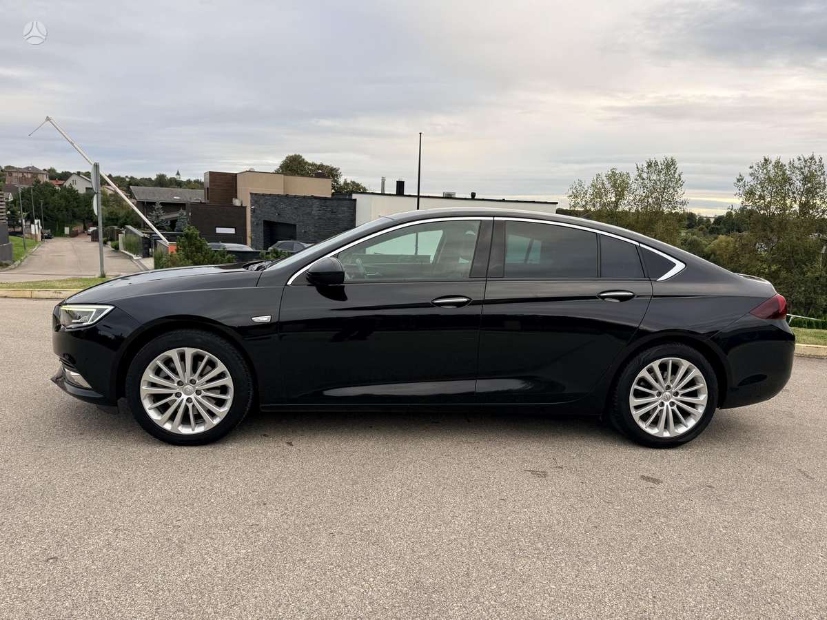 Opel Insignia, 1.6 l., hatchback