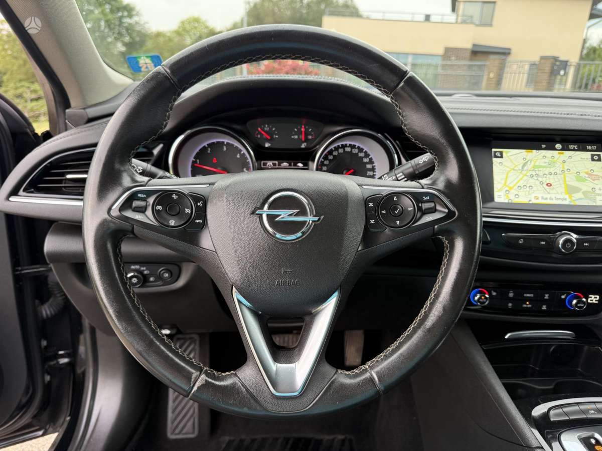 Opel Insignia, 1.6 l., hatchback