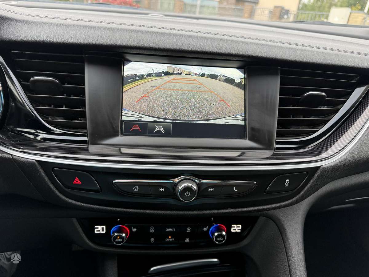 Opel Insignia, 1.6 l., hatchback