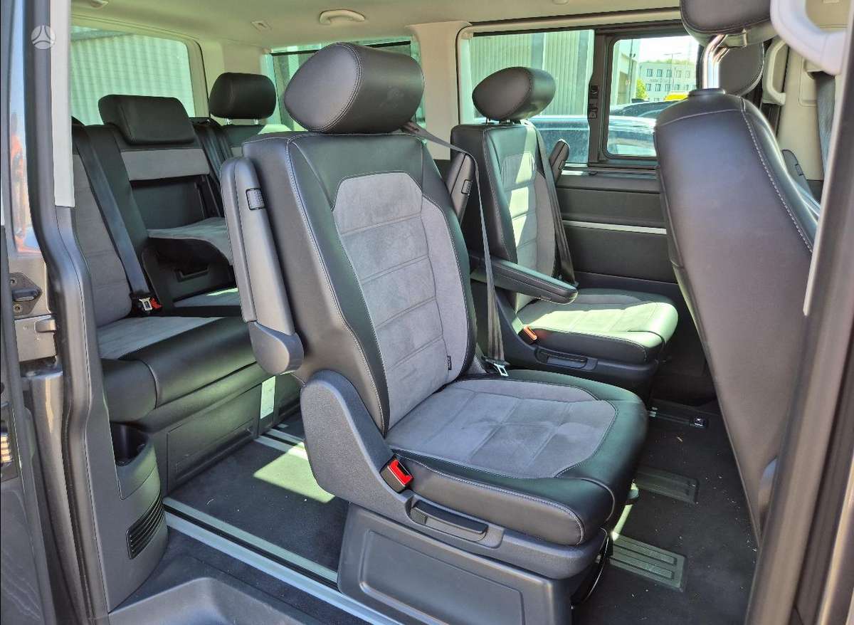 Volkswagen Multivan, 2.0 l., Минивэн