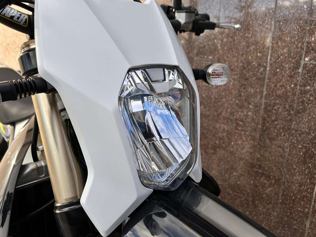 Triumph TF-250 E 250cc, enduro / adventure