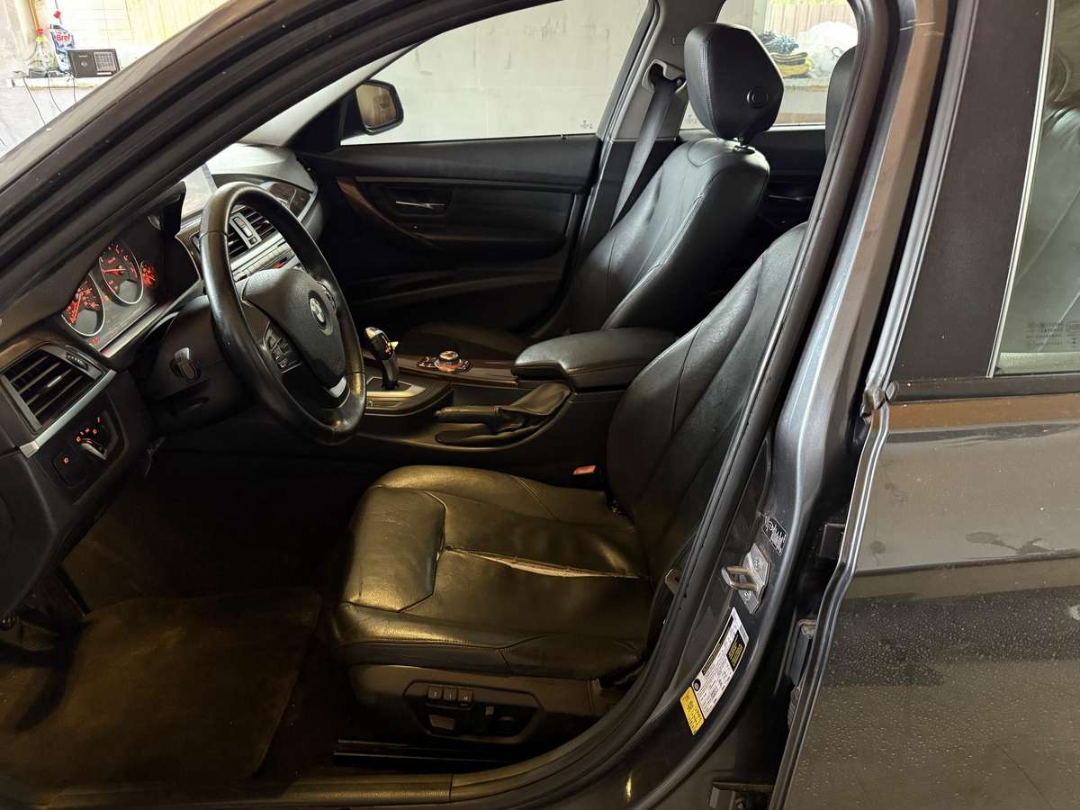 BMW 328, 2.0 l., Седан