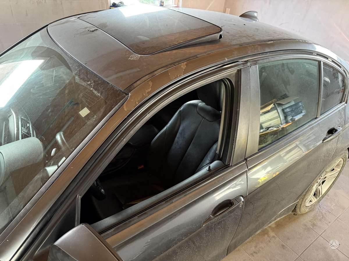 BMW 328, 2.0 l., Седан