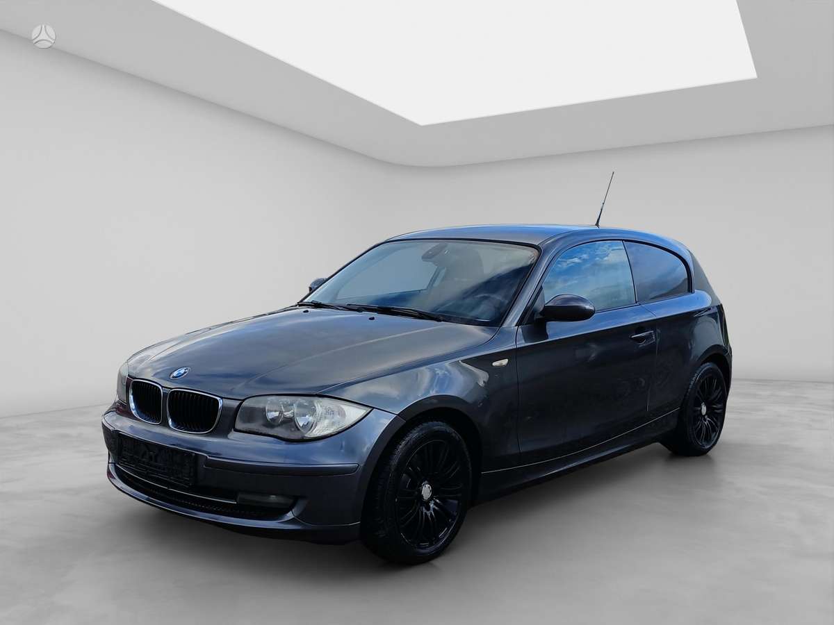 BMW 118, 2.0 l., hatchback