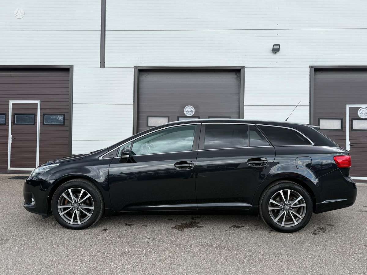 Toyota Avensis, 2.0 l., Универсал