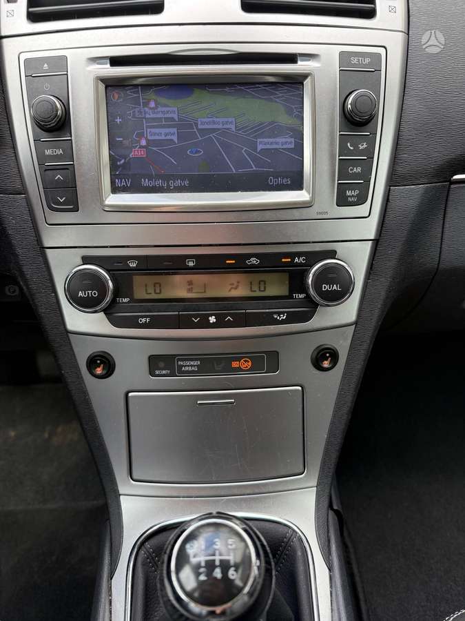 Toyota Avensis, 2.0 l., Универсал