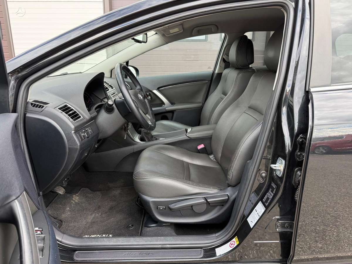Toyota Avensis, 2.0 l., Универсал