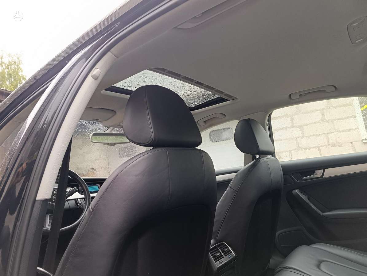 Audi A4, 2.0 l., sedanas