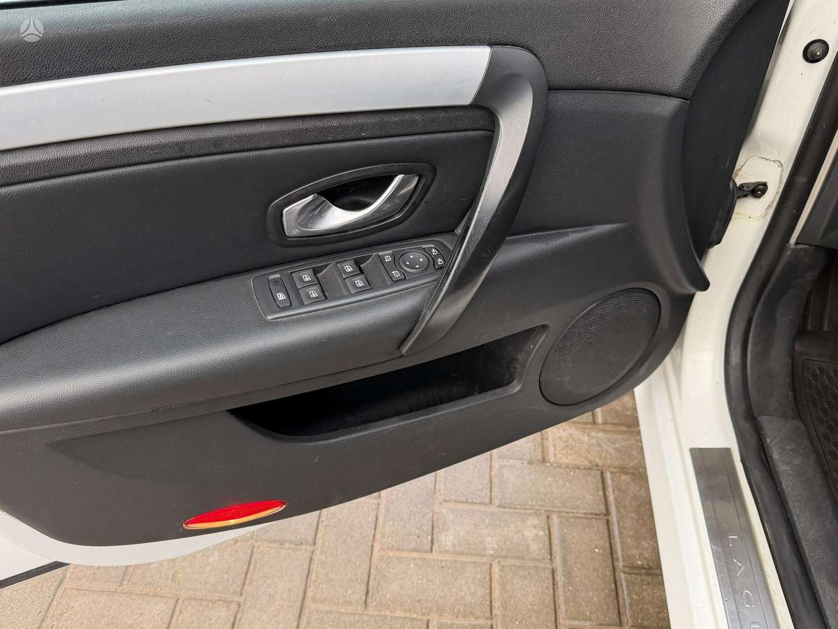 Renault Laguna, 2.0 l., Седан