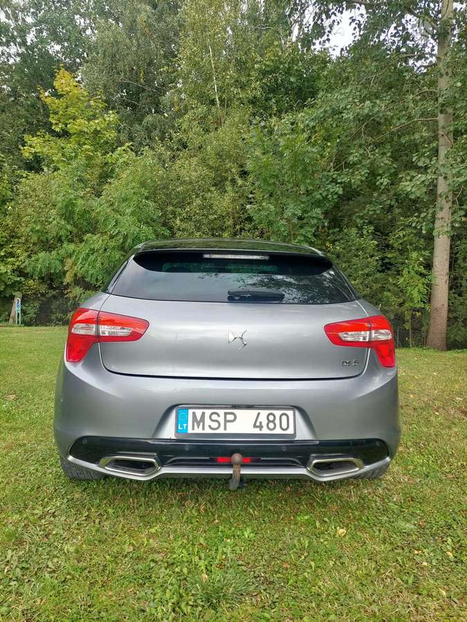 Citroen DS5, 2.0 l., Хэтчбек