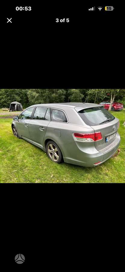 Toyota Avensis по частям