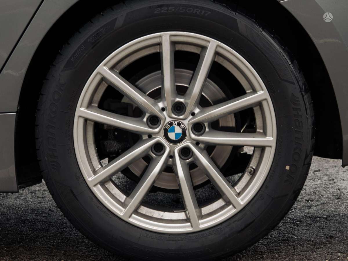 BMW 320, 2.0 l., Седан