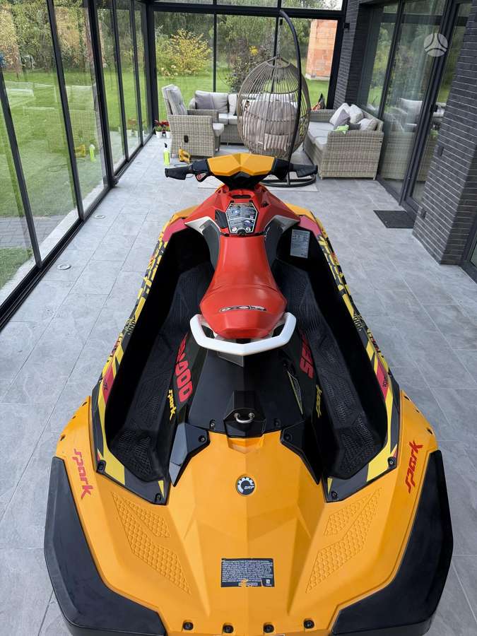 Sea-Doo Spark, jet skis