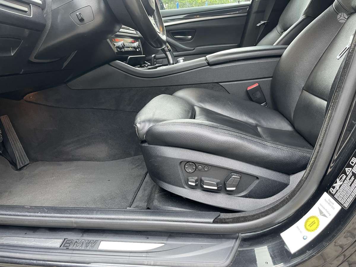 BMW 530, 3.0 l., universalas