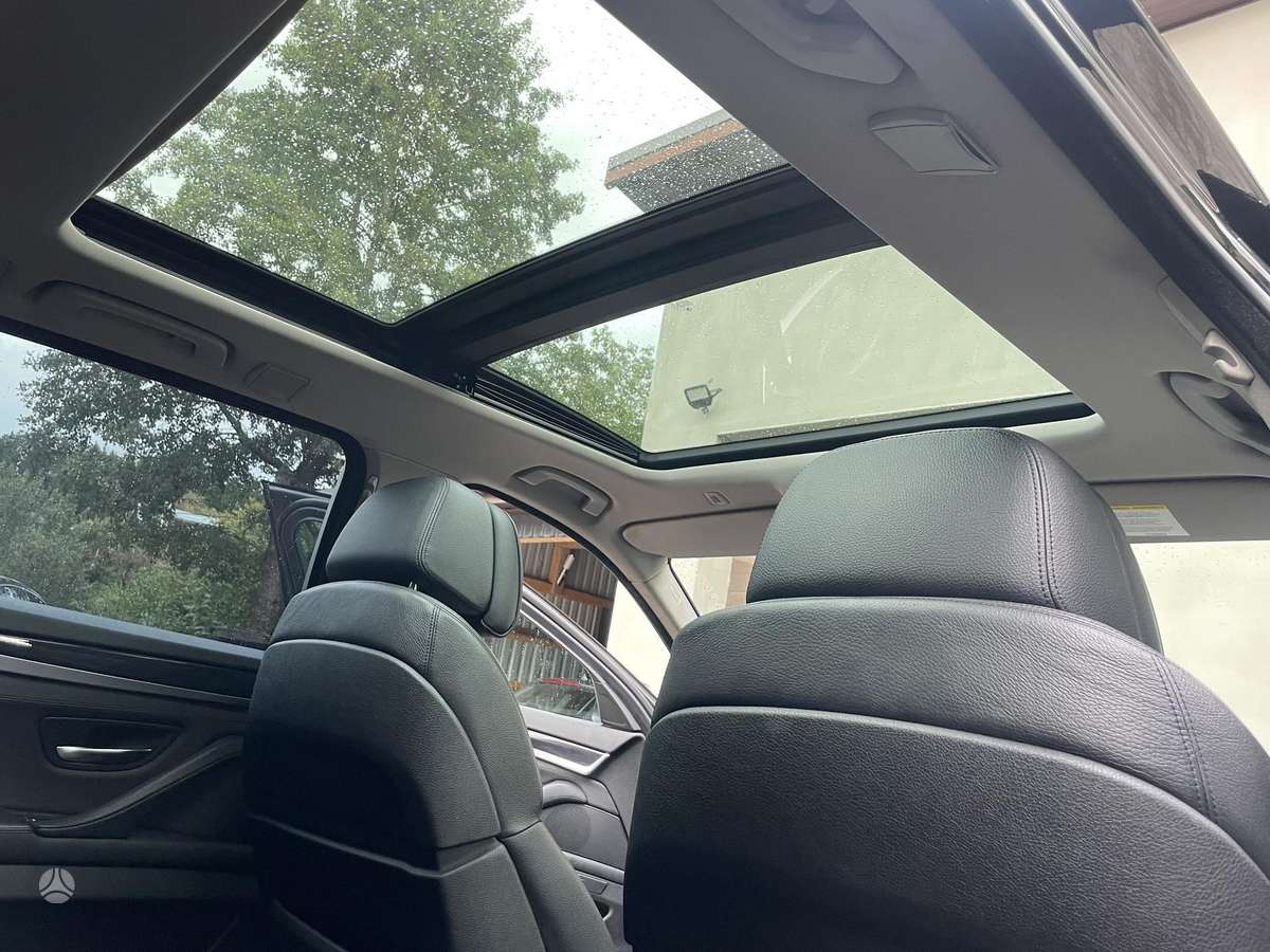 BMW 530, 3.0 l., universalas