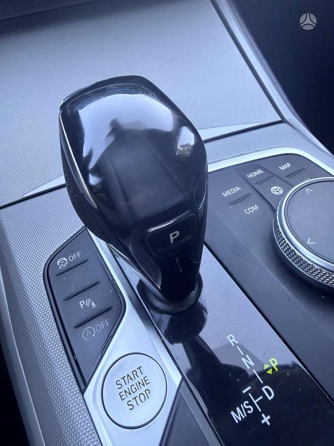 BMW 318, 2.0 l., Седан