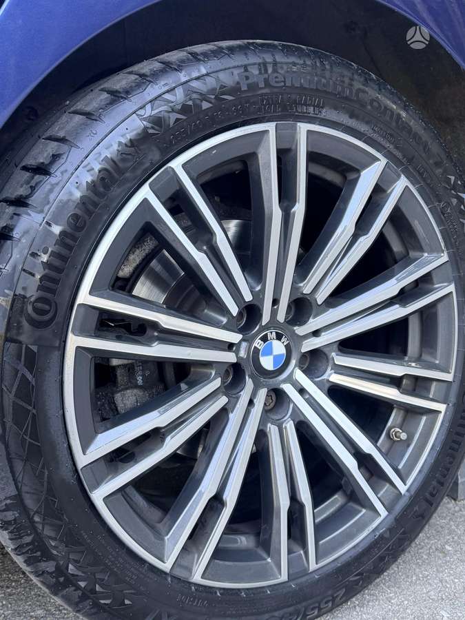 BMW 318, 2.0 l., Седан