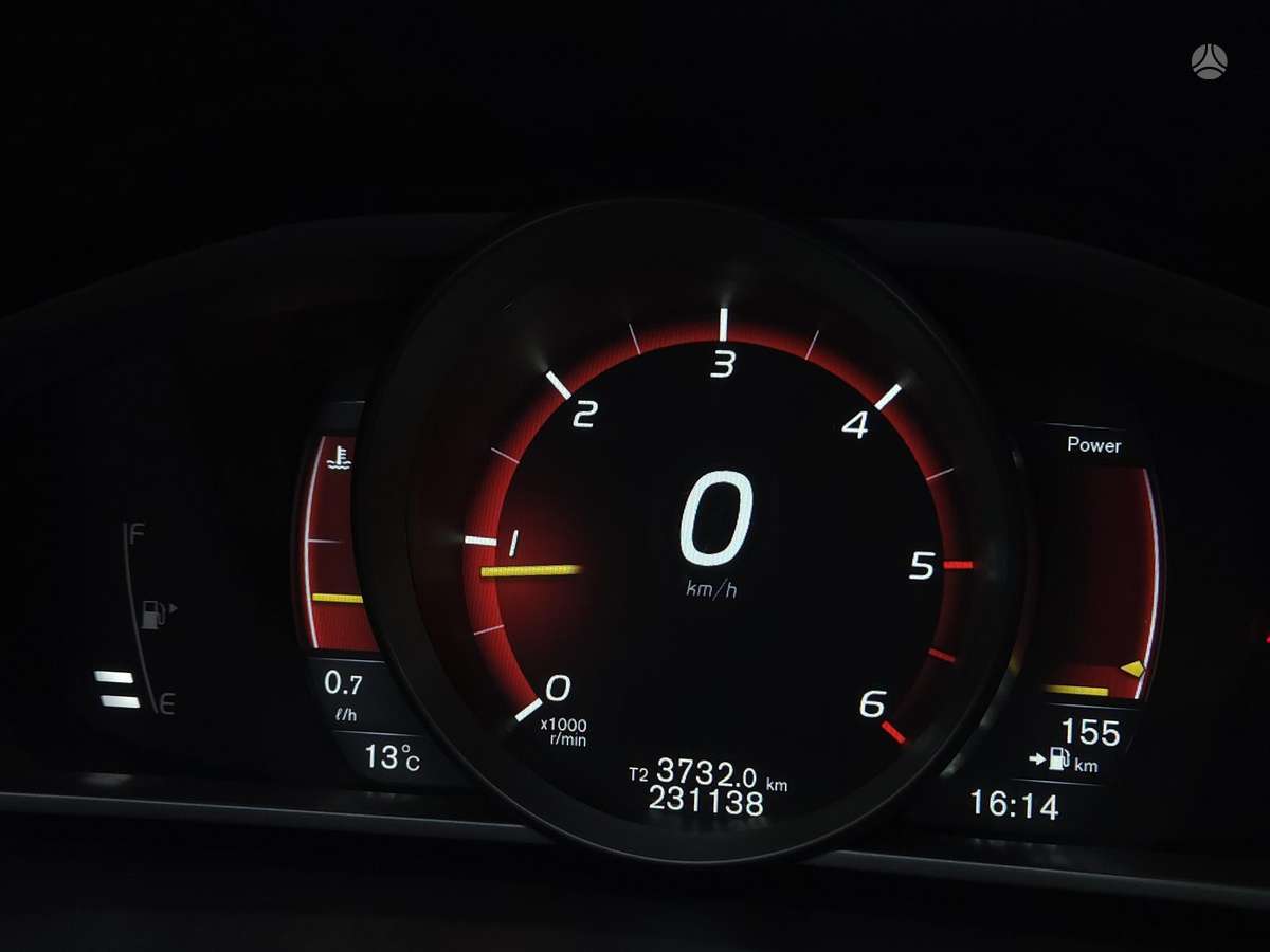 Volvo V40, 2.0 l., Хэтчбек