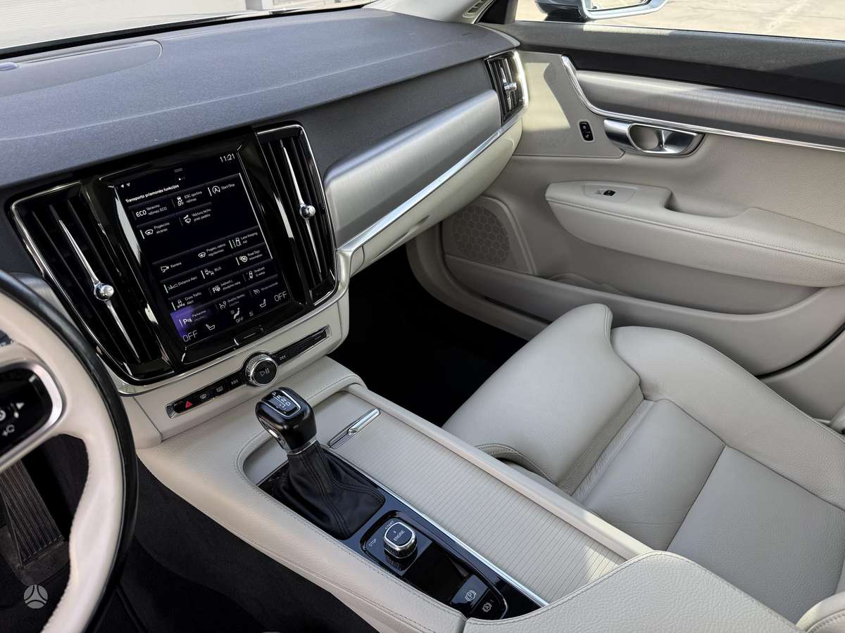 Volvo V90, 2.0 l., Универсал