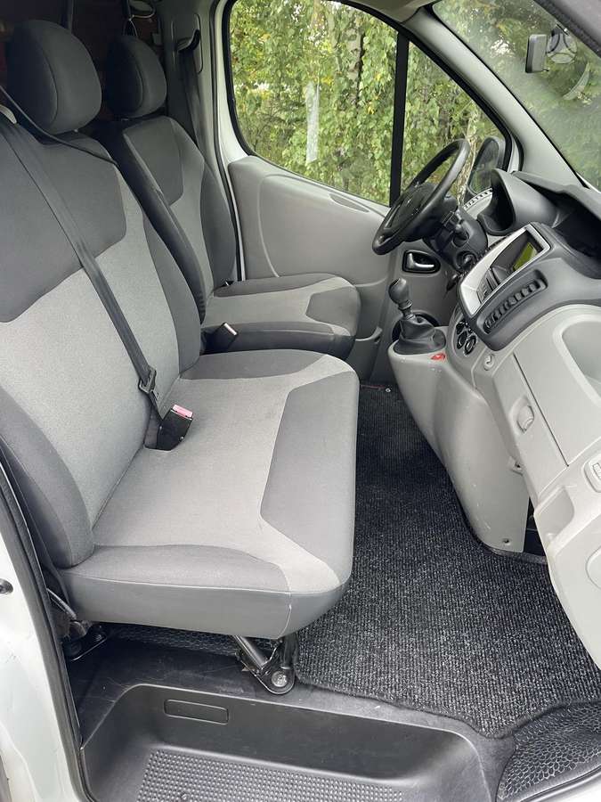 Renault Trafic, 2.0 l., commercial