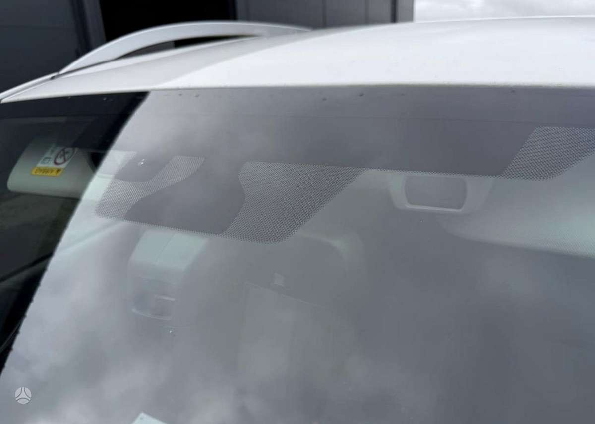 Subaru XV, 2.0 l., off-road / crossover