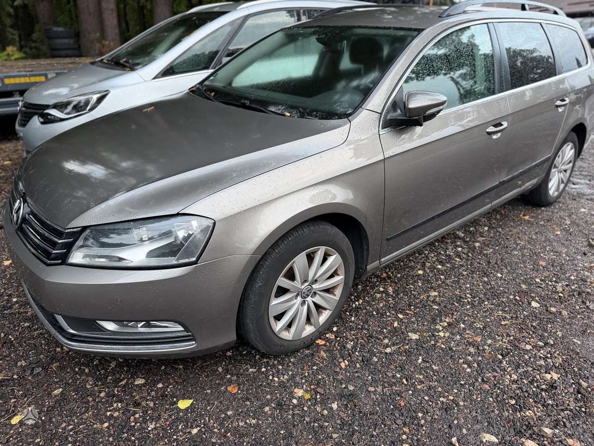 Volkswagen Passat, 1.6 l., Универсал