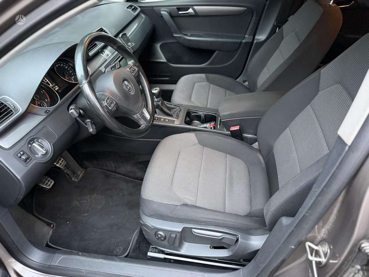 Volkswagen Passat, 1.6 l., Универсал