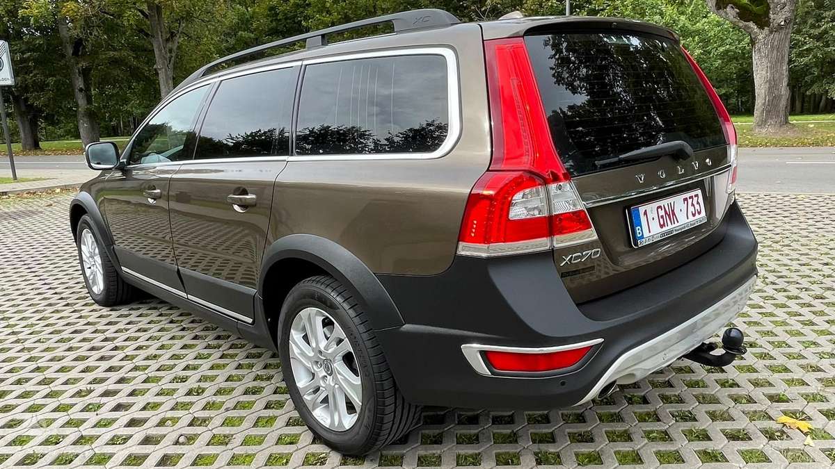 Volvo XC70, 2.0 l., Универсал