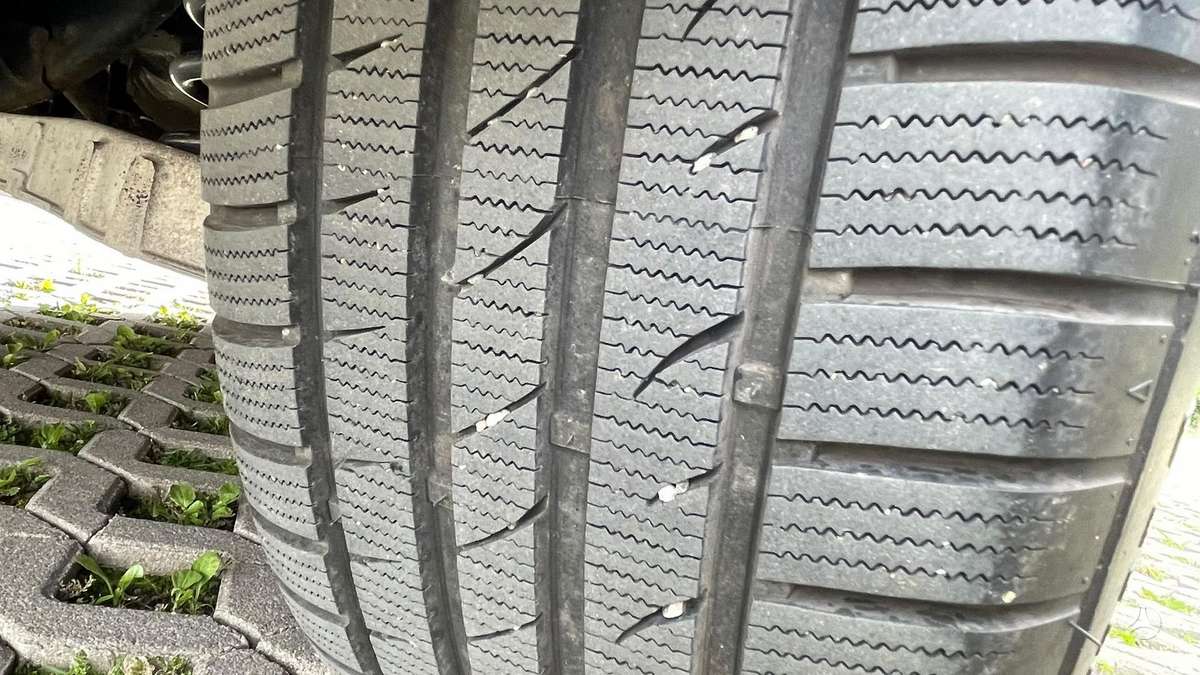 Volvo XC70, 2.0 l., Универсал