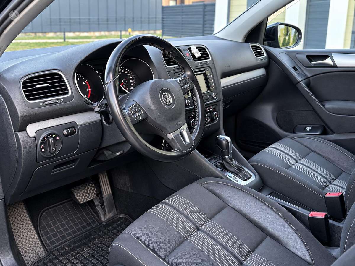 Volkswagen Golf, 1.2 l., hatchback