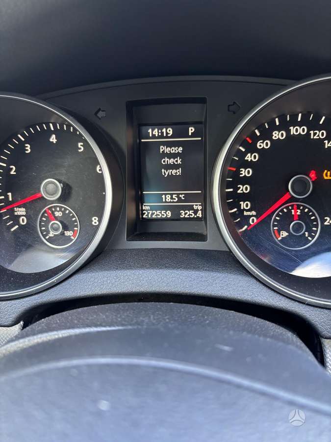 Volkswagen Golf, 1.2 l., hatchback