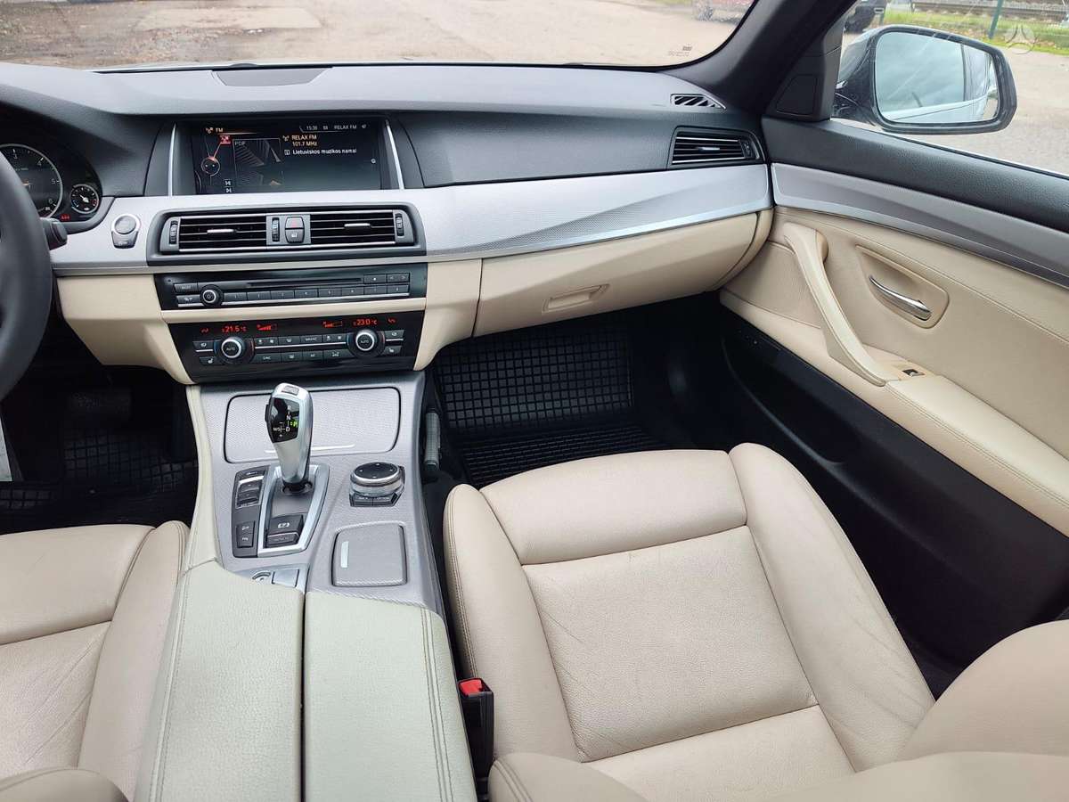 BMW 520, 2.0 l., Универсал