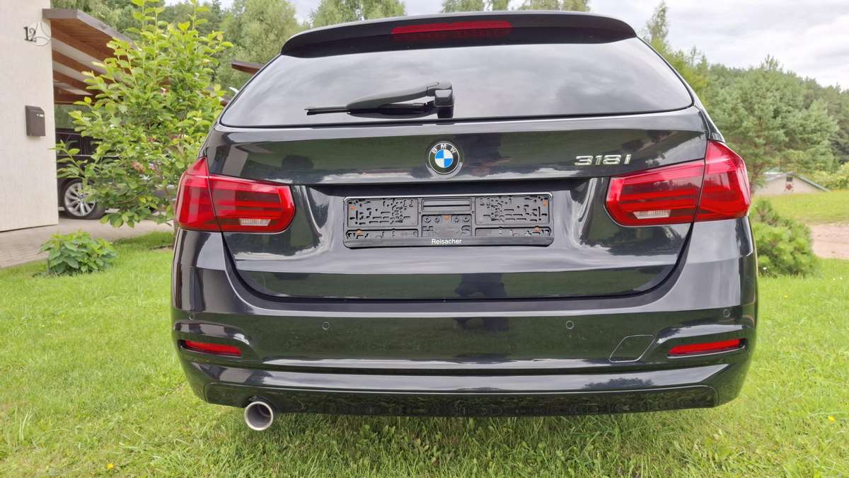 BMW 318, 1.5 l., Универсал