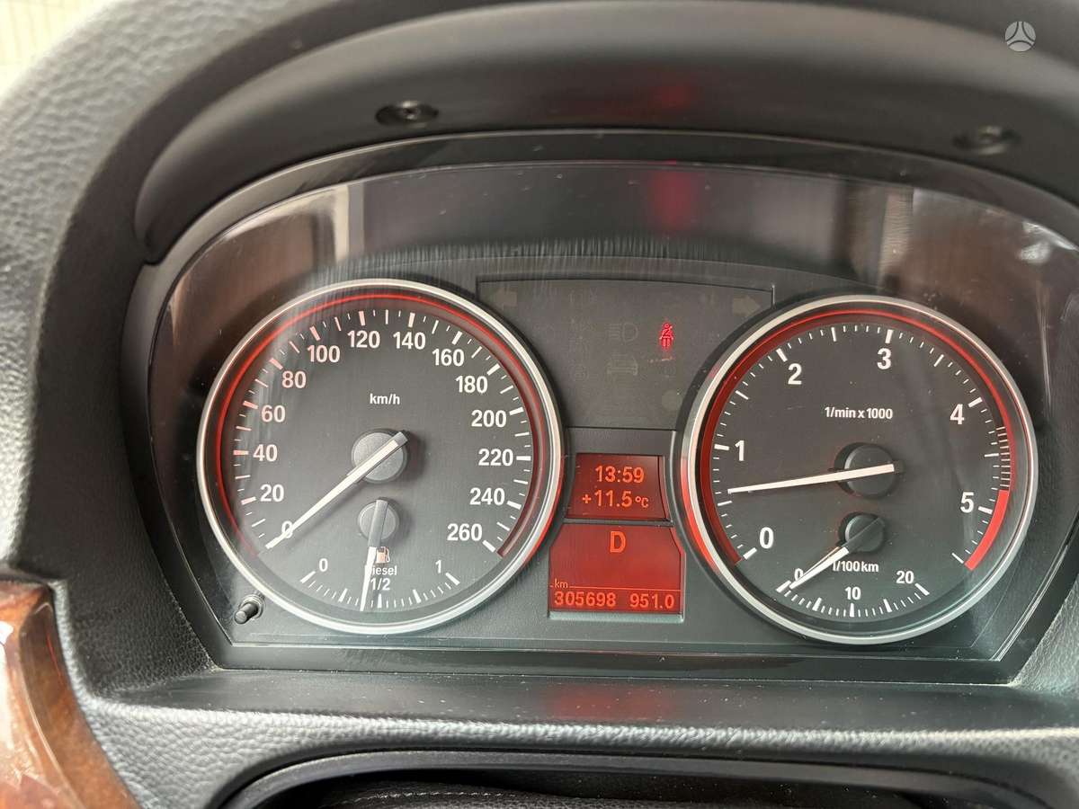 BMW 325, 3.0 l., universalas