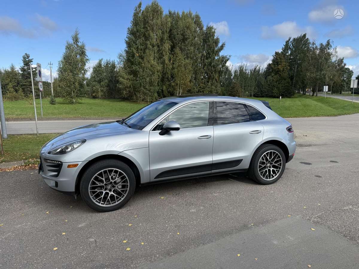 Porsche Macan, 3.0 l., off-road / crossover