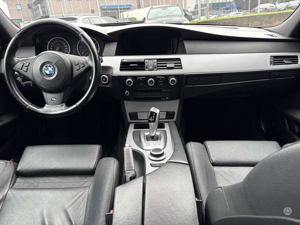 BMW 530, 3.0 l., wagon