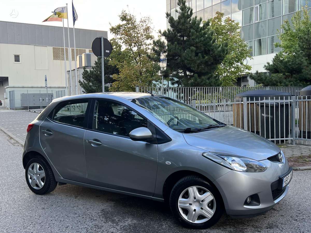 Mazda 2, 1.4 l., Хэтчбек