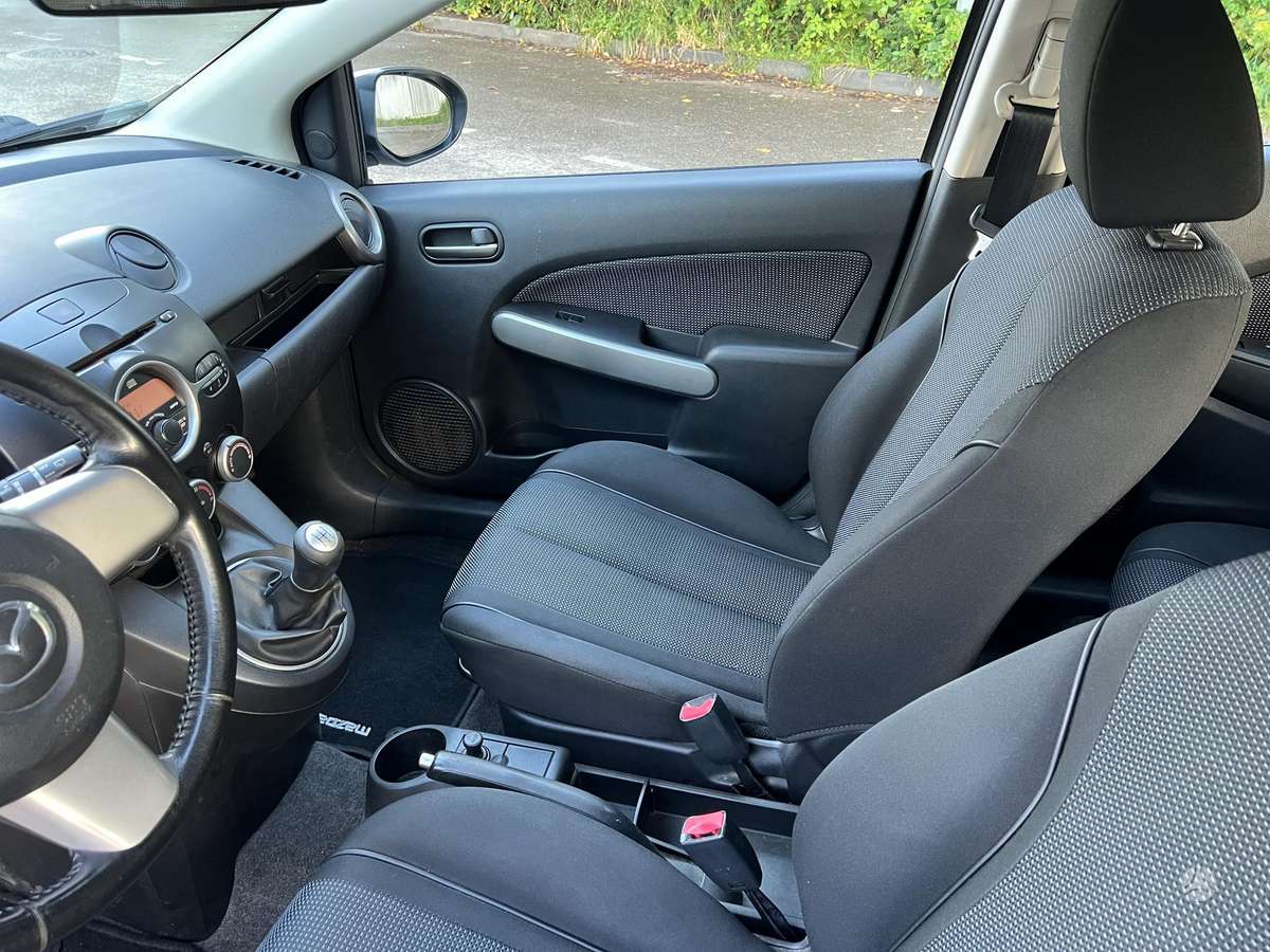 Mazda 2, 1.4 l., hečbekas