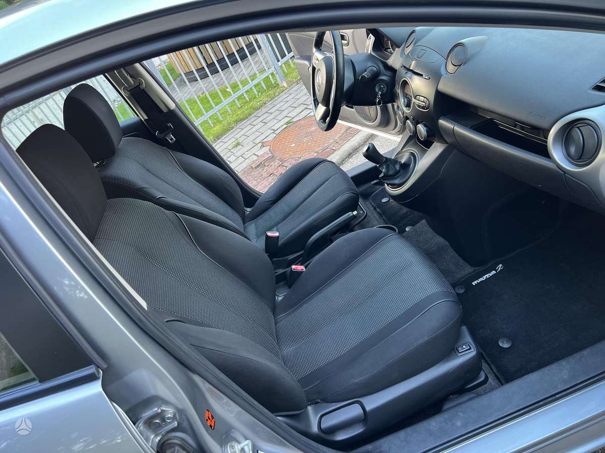 Mazda 2, 1.4 l., hečbekas