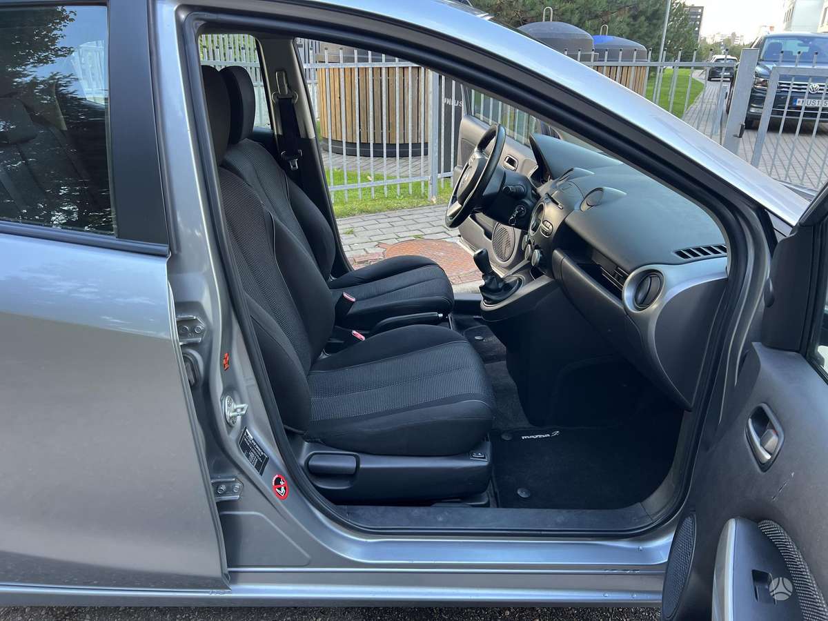 Mazda 2, 1.4 l., hečbekas