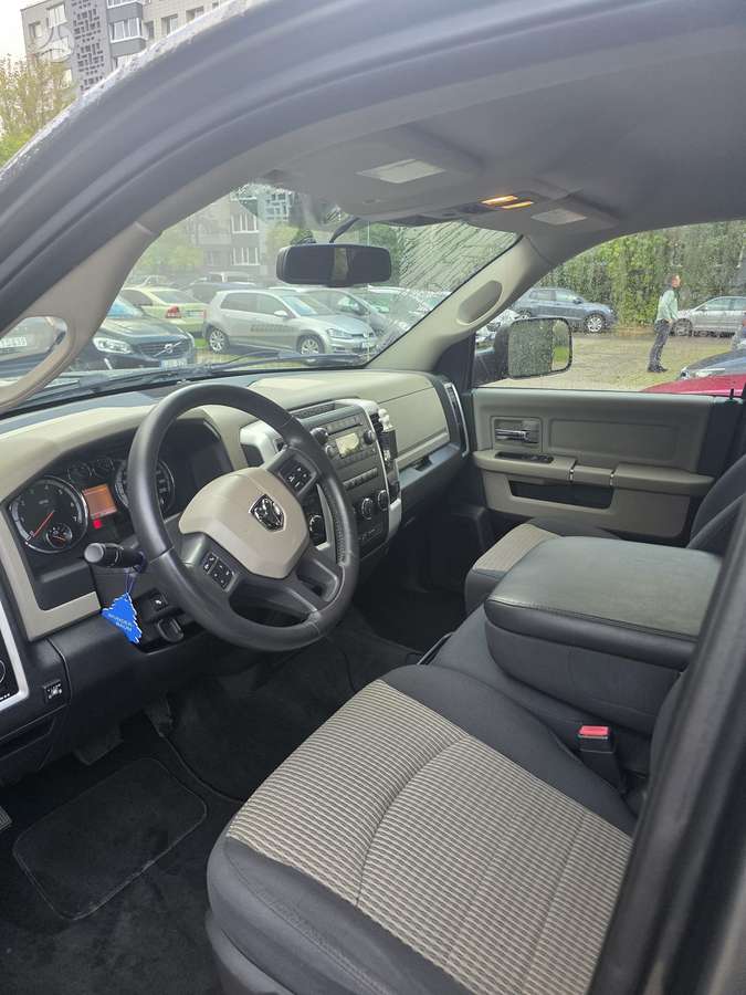 Dodge Ram, 5.7 l., Пикап
