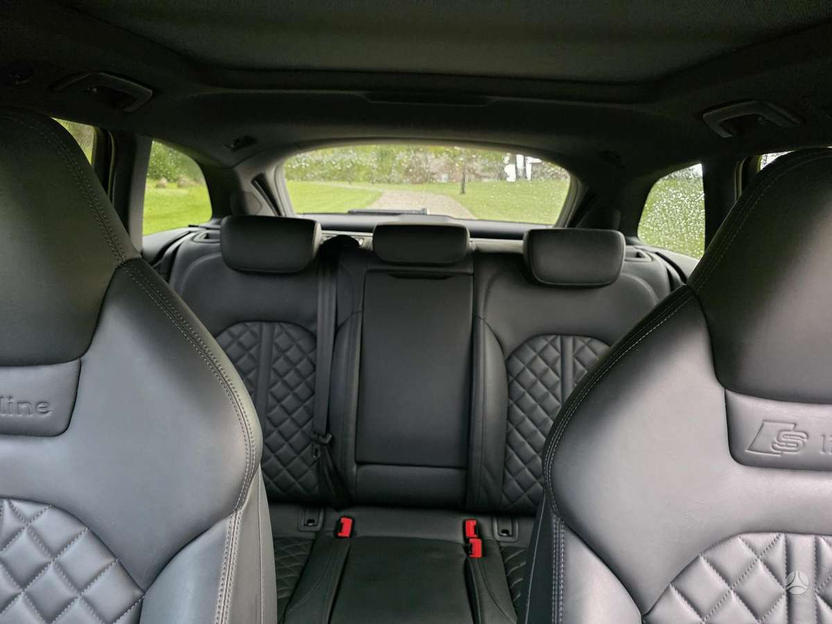 Audi A6, 3.0 l., universalas
