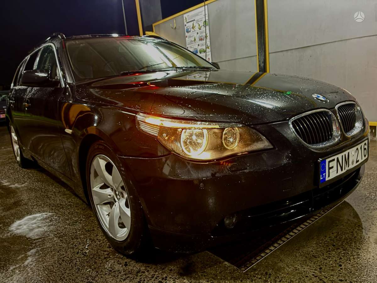 BMW 525, 2.5 l., wagon