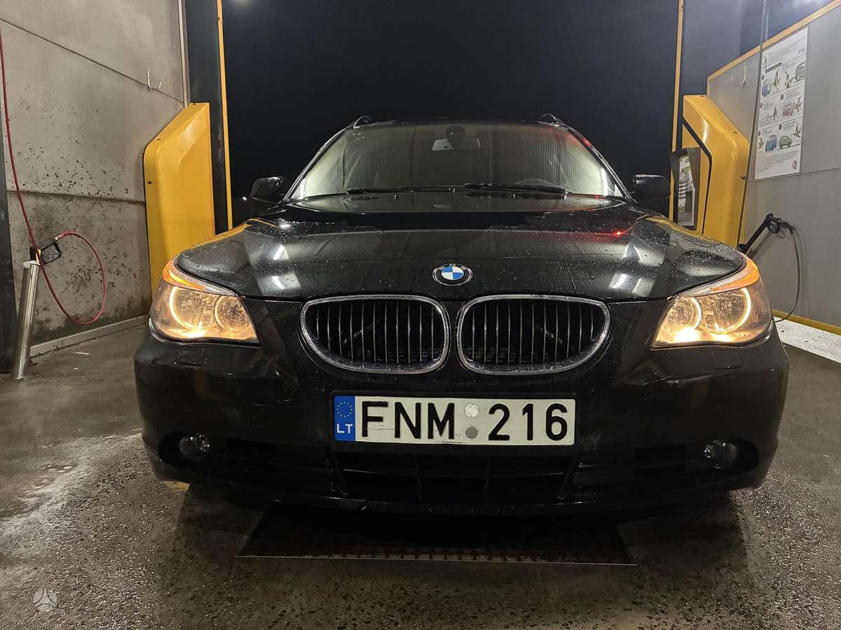 BMW 525, 2.5 l., wagon