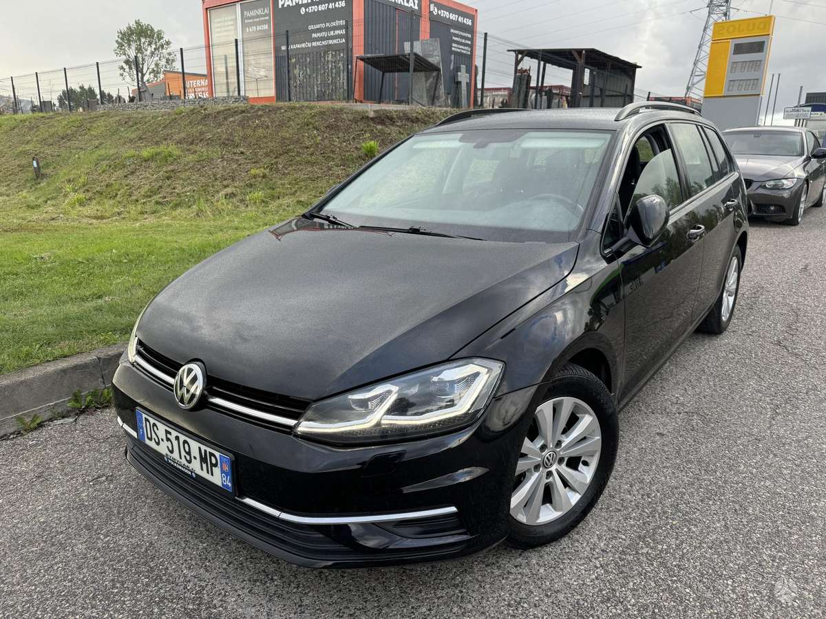 Volkswagen Golf, Универсал
