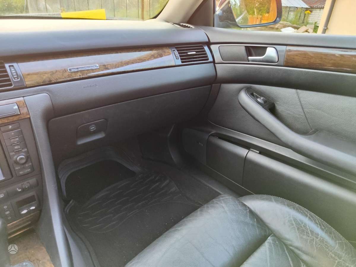 Audi A6, 2.5 l., universalas