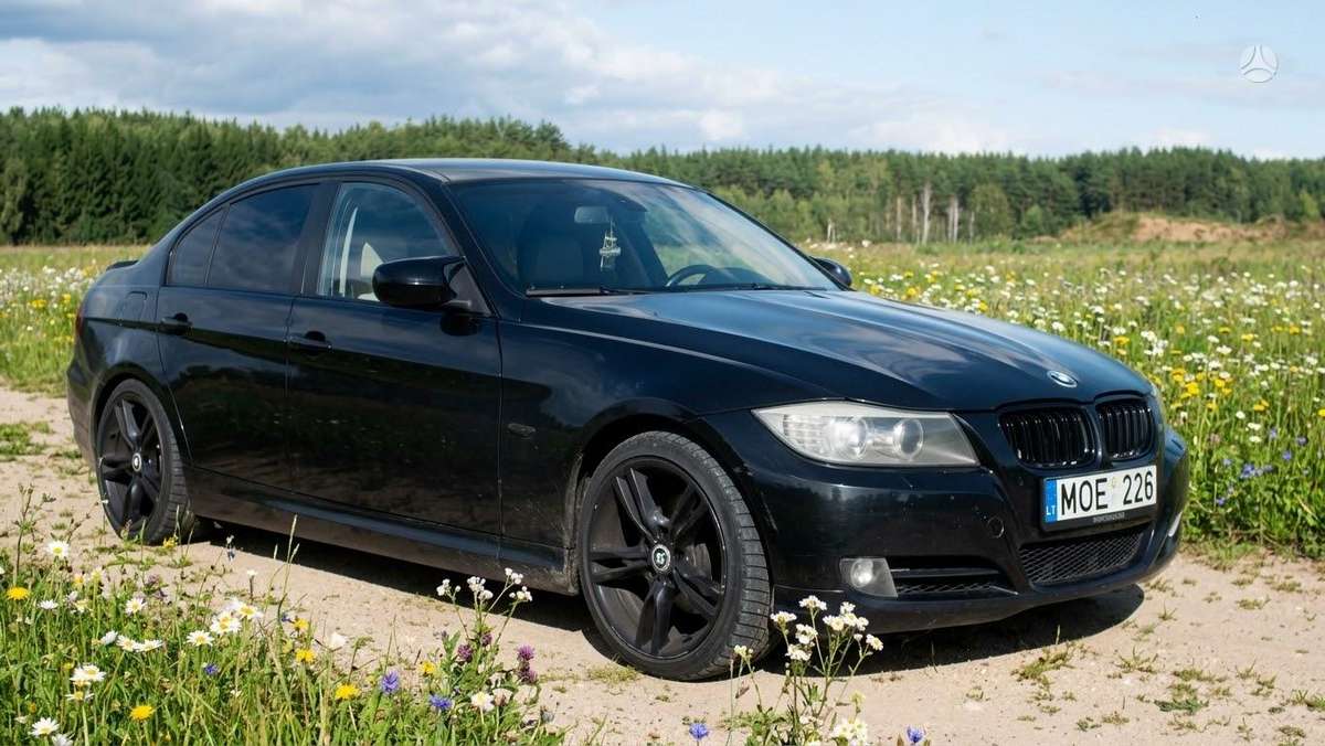 BMW 325, 3.0 l., Седан